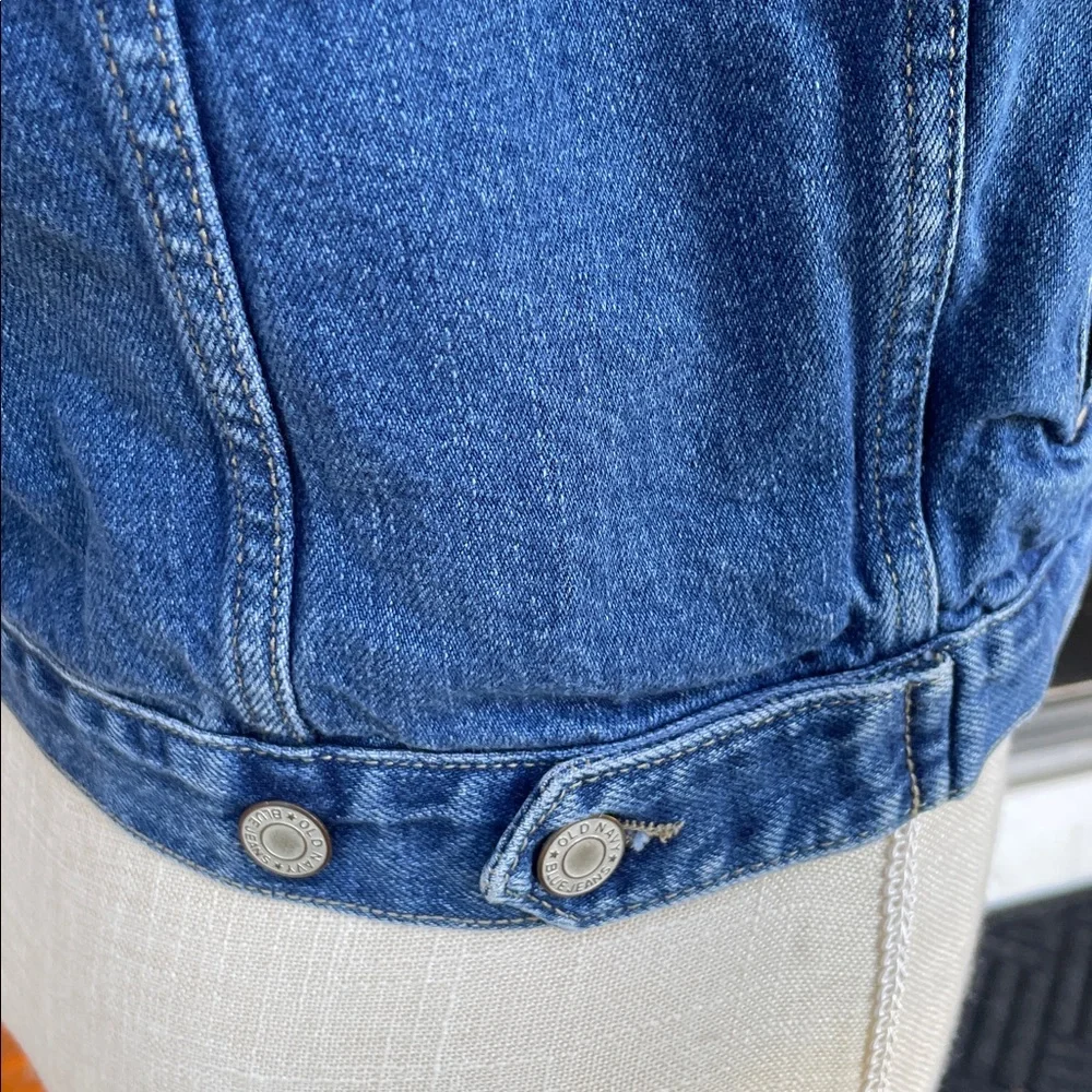 Vintage Old Navy Classic Blue Denim Jacket‎